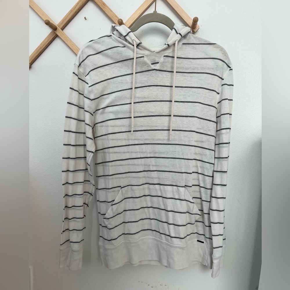 Men’s hooded sweatshirt
